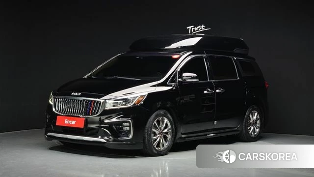 Kia The New Carnival 2018 Черный из Кореи