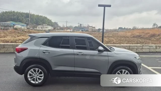 Chevrolet (GM Daewoo) The New Trail Blazer 2023 Серый из Кореи