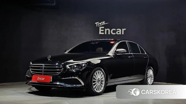 Mercedes-Benz E-Class W213 2023 Черный из Кореи