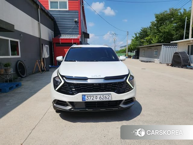 Kia Sportage 5th Generation Hybrid 2023 Белый из Кореи