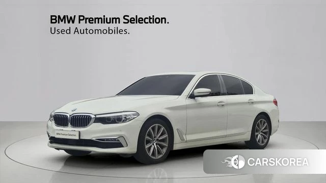 BMW 5 Series (G30) 2019 Белый из Кореи