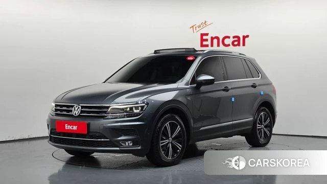 Volkswagen Tiguan second Generation 2020 Серый из Кореи