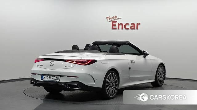 Mercedes-Benz CLE-Class C236 2024 Белый из Кореи