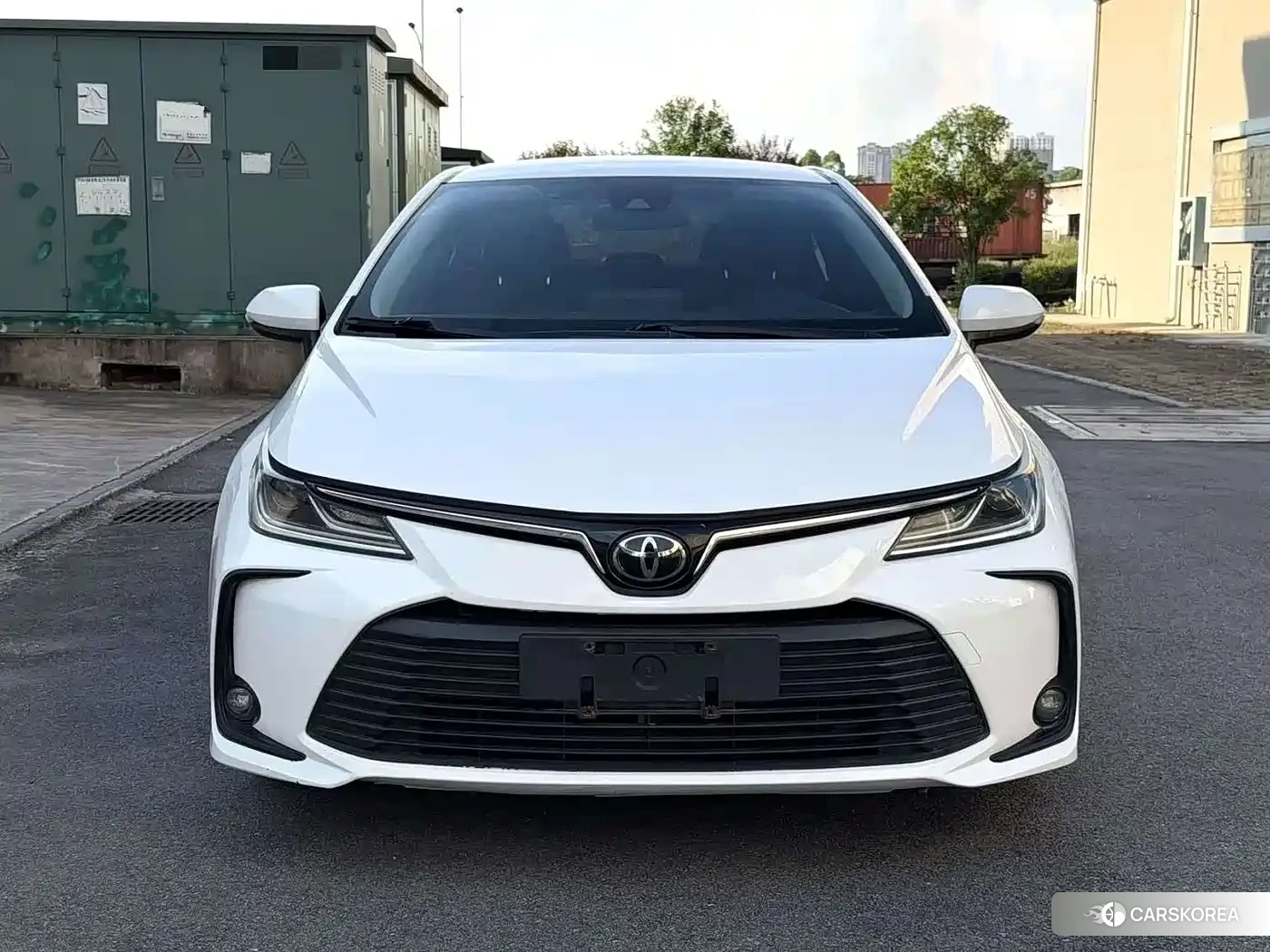 Toyota Corolla 2024 Белый из Китая, фото 2