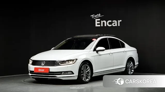 Volkswagen Passat GT (B8) 2018 Белый из Кореи