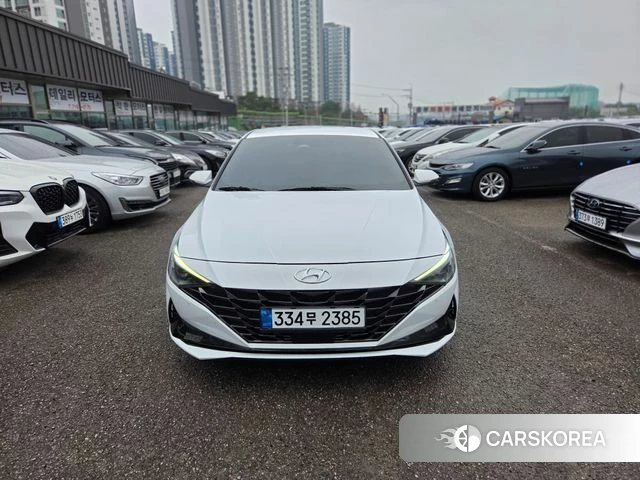 Hyundai Avante (CN7) 2022 Белый из Кореи