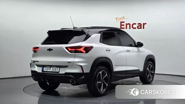 Chevrolet (GM Daewoo) Trailblazer 2023 Белый из Кореи