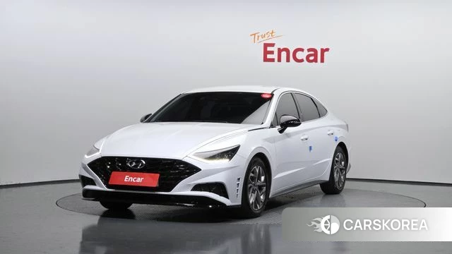 Hyundai Sonata (DN8) 2022 Белый из Кореи