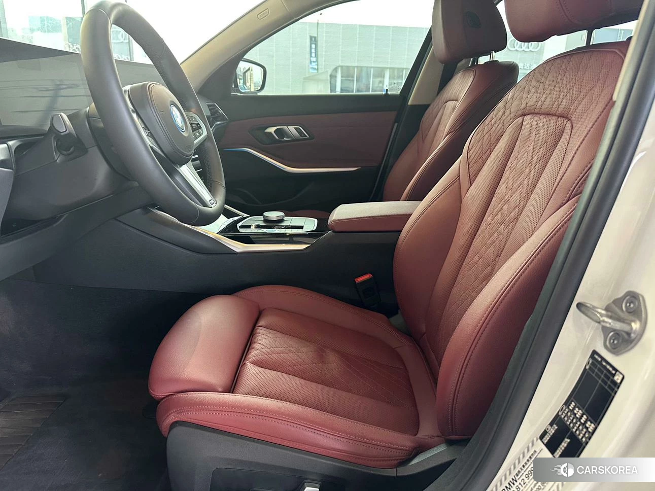 BMW i3 2022 Белый из Китая