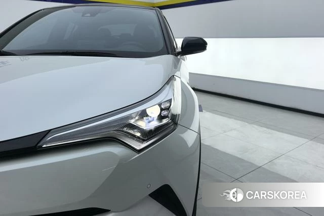 Toyota IZOA 2020 Белый из Китая