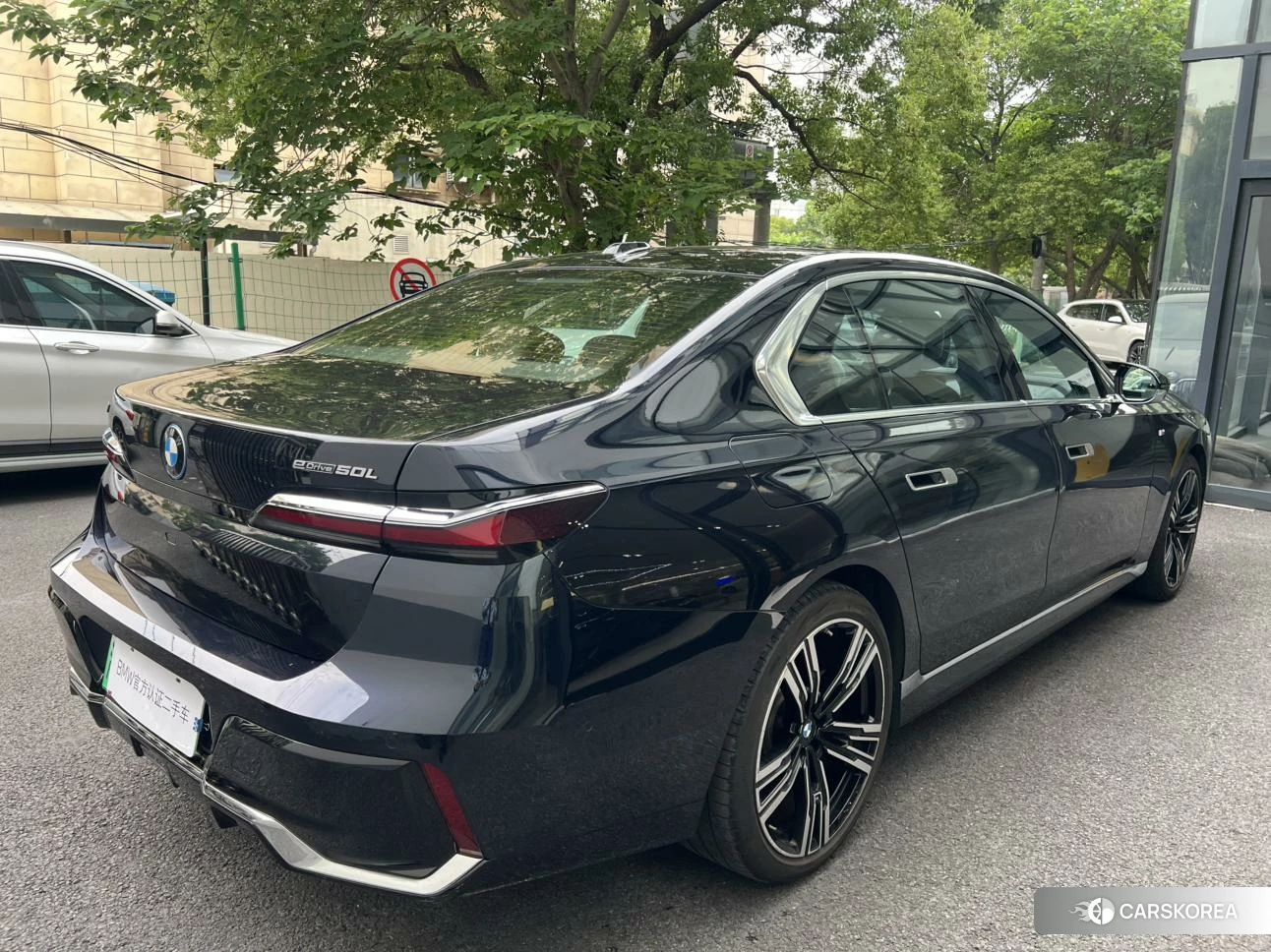 BMW i7 2023 Черный из Китая