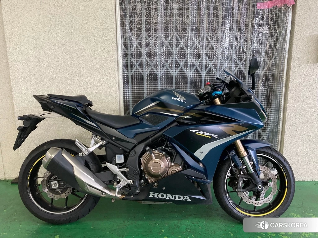 Проданный Honda CBR400R ABS 2022 из Японии