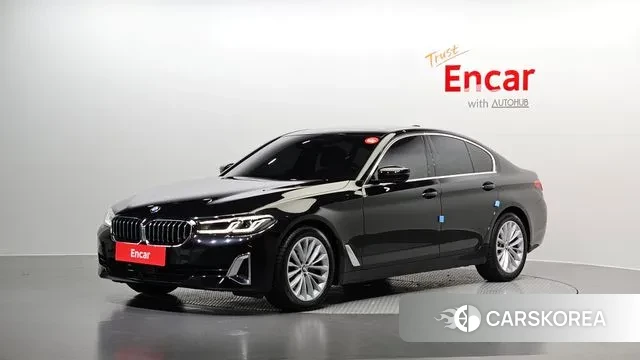 BMW 5 Series (G30) 2022 Черный из Кореи