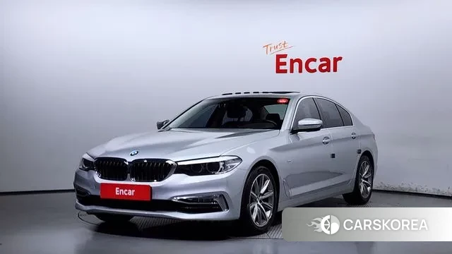 BMW 5 Series (G30) 2018 Серебряный из Кореи