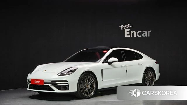 Porsche Panamera (971) 2023 Белый из Кореи