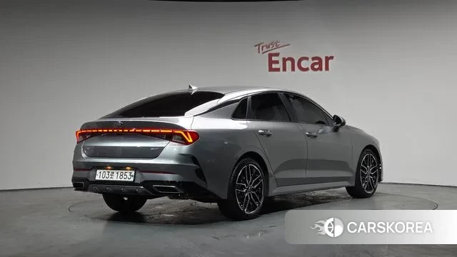 Kia K5 3rd generation 2020 Серебристо-серый из Кореи