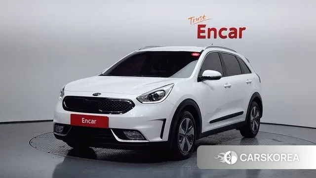 Kia Niro 2018 Белый из Кореи