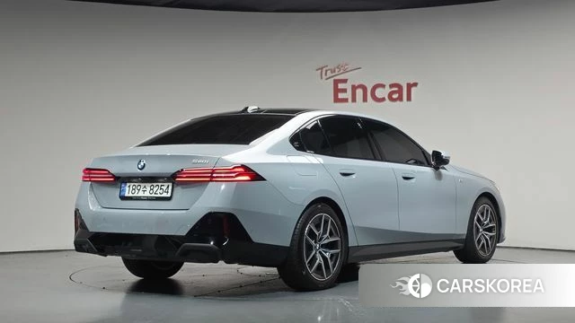 BMW 5 Series (G60) 2024 Серый из Кореи