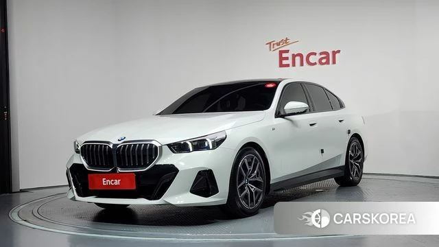 BMW 5 Series (G60) 2024 Белый из Кореи