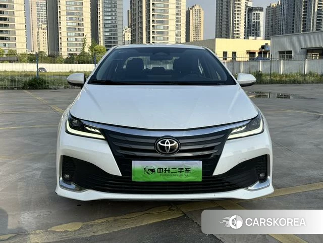Toyota Asian lion 2024 Белый из Китая