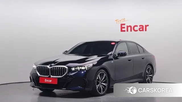 BMW 5 Series (G60) 2024 Синий из Кореи