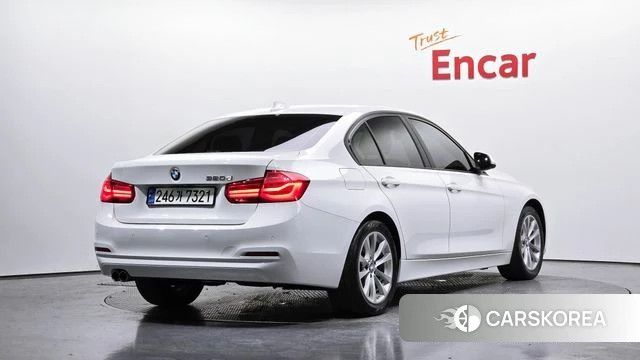 BMW 3 Series (F30) 2018 Белый из Кореи