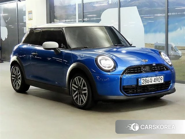 Mini Cooper C 4th generation 2025 Синий из Кореи
