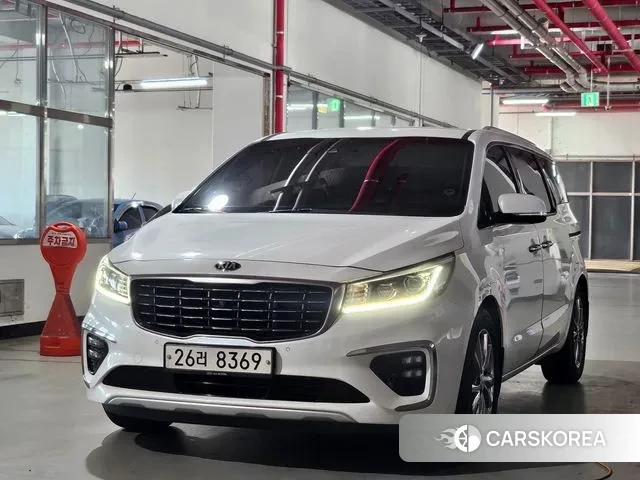 Kia The New Carnival 2018 Белый из Кореи