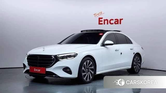 Mercedes-Benz E-Class W214 2024 Белый из Кореи
