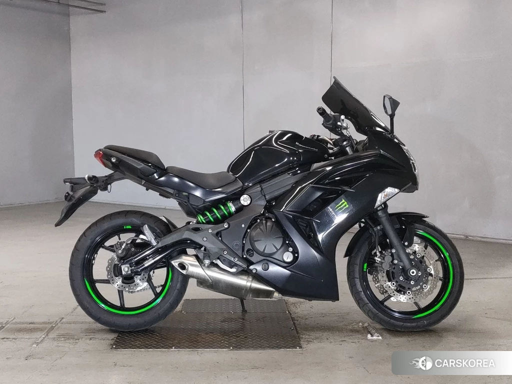 Проданный Kawasaki NINJA 400 2016 из Японии