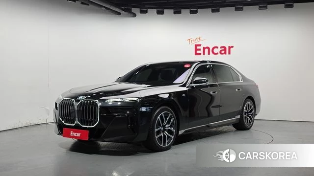 BMW 7 Series (G70) 2025 Черный из Кореи