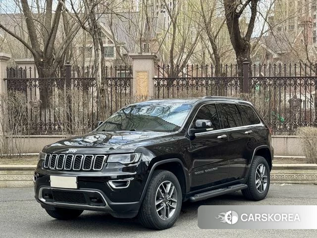 Jeep Grand Cherokee (imported) 2021 Черный из Китая