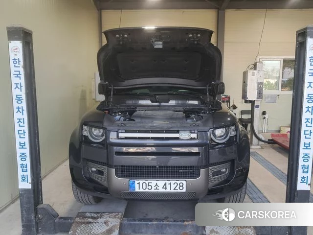 Land Rover Defender (L663) 2023 Серый из Кореи