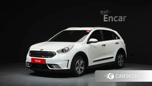 Kia Niro 2018 Белый из Кореи
