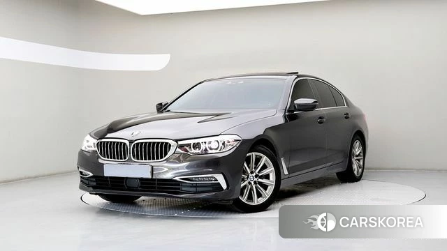 BMW 5 Series (G30) 2019 Серый из Кореи