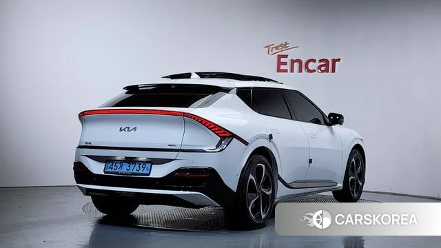 Kia EV6 2022 Белый из Кореи