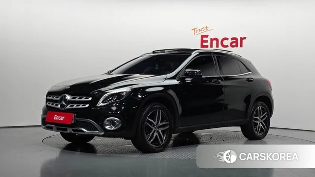 Mercedes-Benz GLA-Class X156 2019 Черный из Кореи