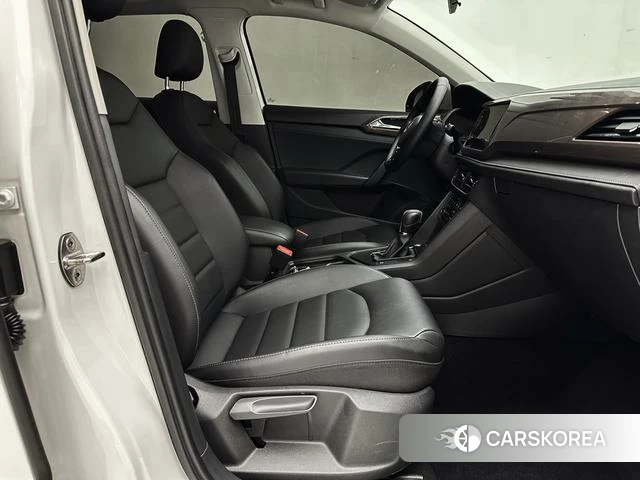 Volkswagen Tuyue 2021 Белый из Китая
