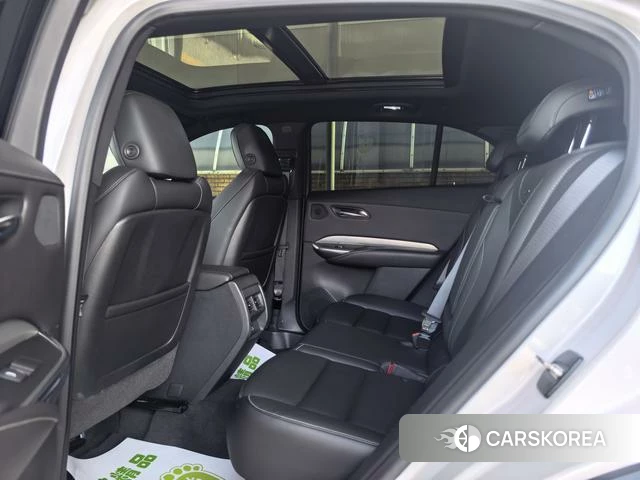 Cadillac XT4 2020 Белый из Китая
