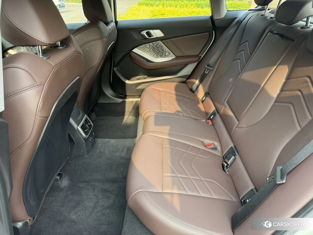 BMW 2 series 2025 Белый из Китая