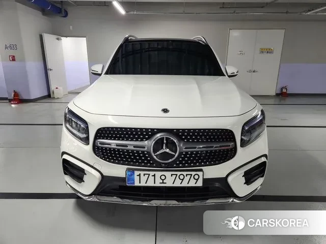 Mercedes-Benz GLB-Class X247 2024 Белый из Кореи
