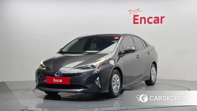 Toyota Prius 4th Generation 2018 Серый из Кореи