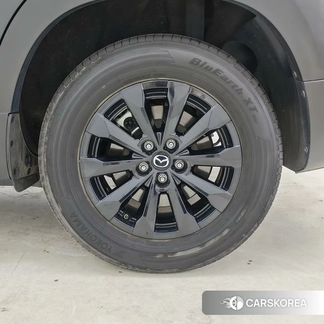 Mazda CX-50 line also 2023 Темно-серый из Китая