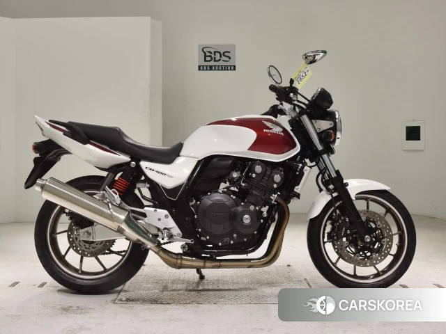 Проданный Honda CB400SF 2018 из Японии