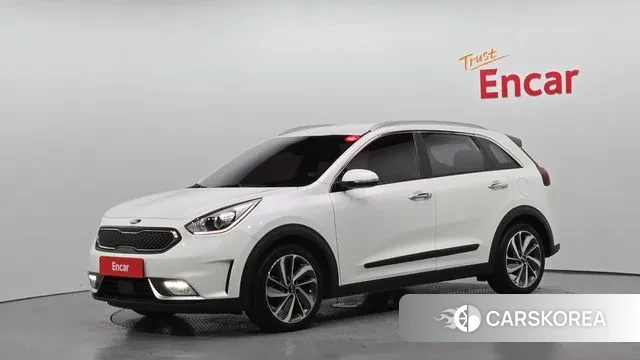 Kia Niro 2018 Белый из Кореи