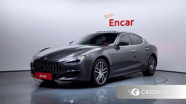 Maserati Ghibli 2018 Серый из Кореи