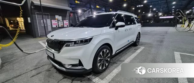 Kia Carnival 4th generation 2021 Белый из Кореи