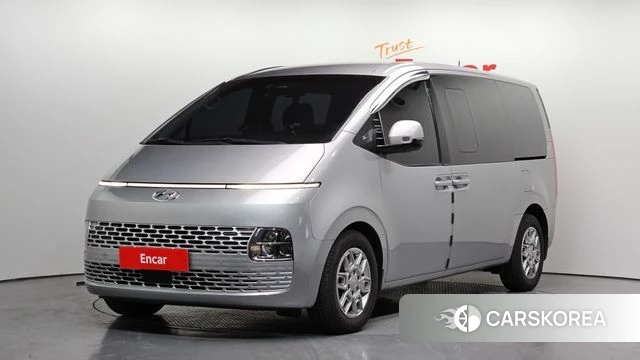 Hyundai Staria 2021 Серебряный из Кореи