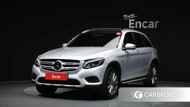 Mercedes-Benz GLC-Class X253 2018 Белый из Кореи
