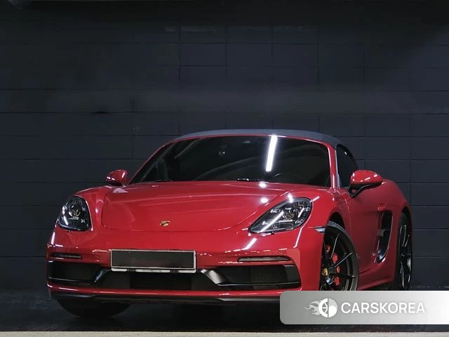 Porsche 718 Boxster 2021 Красный из Кореи